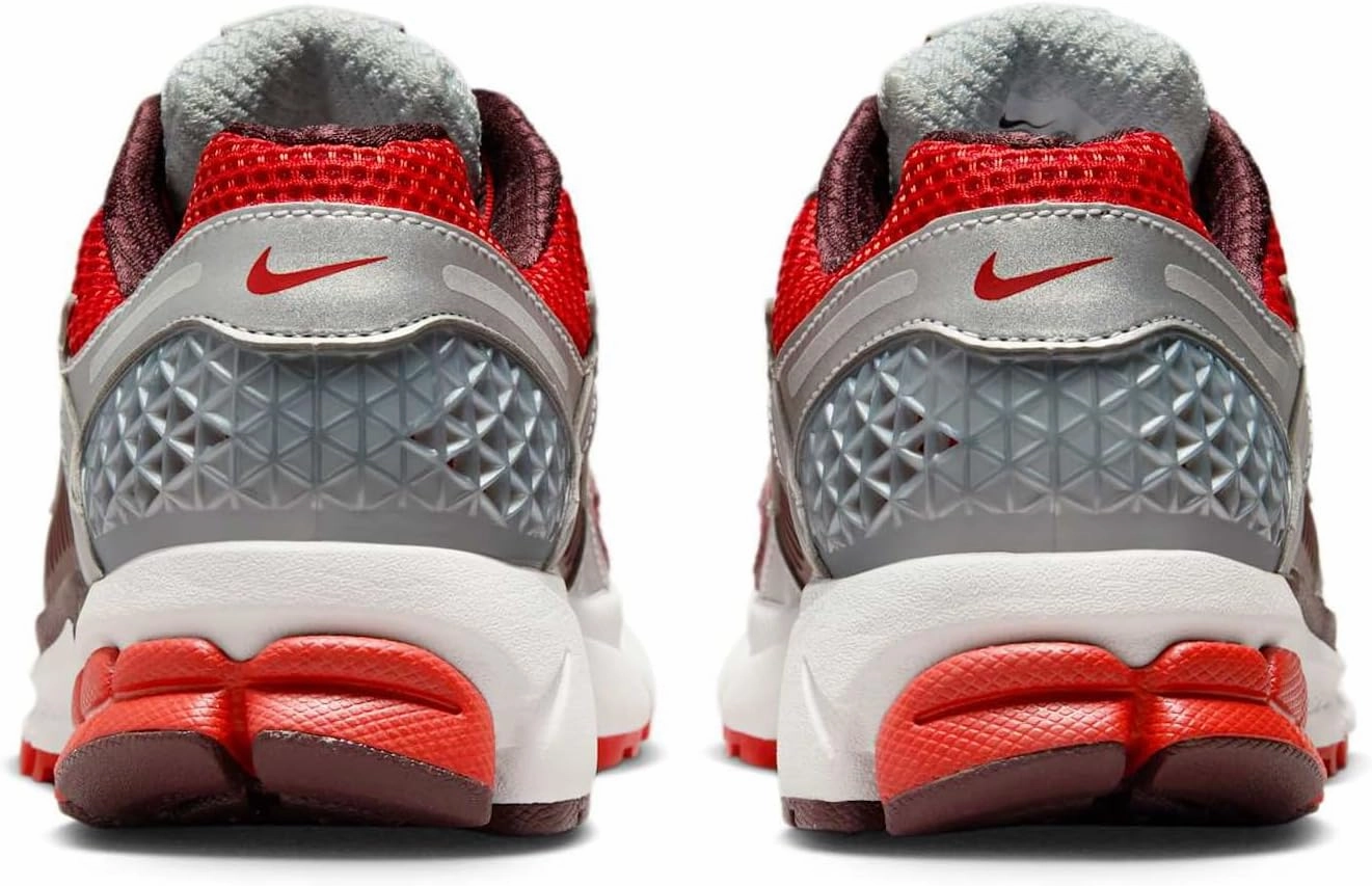 Nike Zoom Vomero 5 Women's Shoes (FN7778-600, Mystic Red/Metallic Platinum/Reflect Silver)