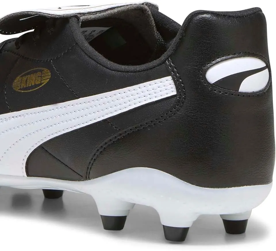 PUMA Men's Football Soccer Shoe