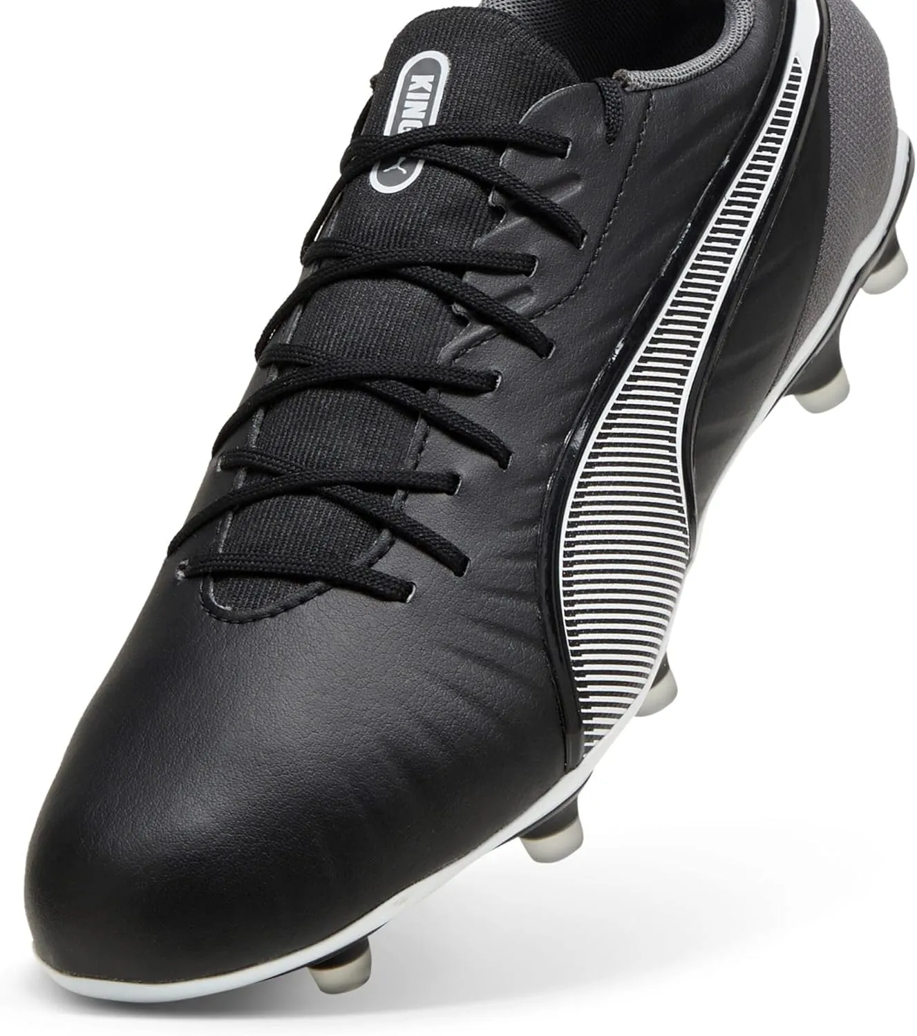 PUMA Men's Football Soccer Shoe