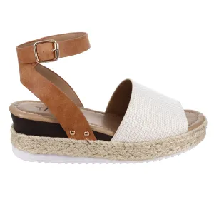 Shoes Taxi Women's Adrianna 01