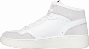 Skechers - Womens Sport Court 2.0 - Fresh Track Sneakers, Color White, Size: 6 M US