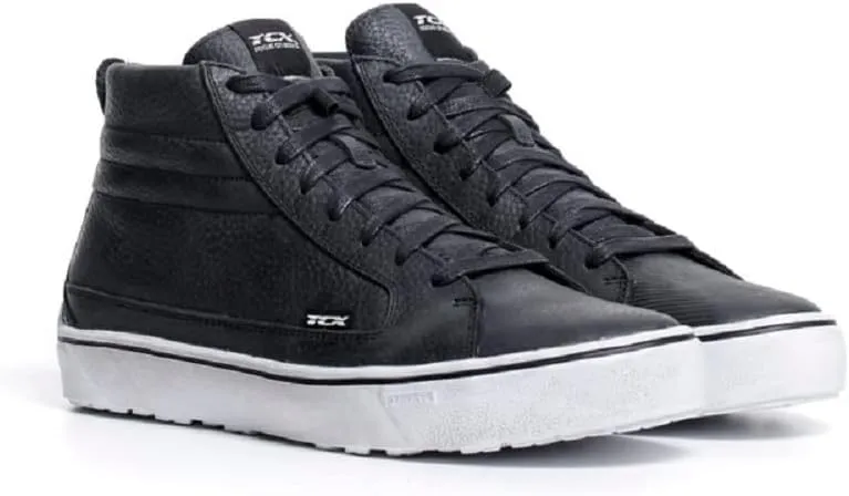 TCX Street 3 Waterproof Shoe Black/Black/White Size - 46