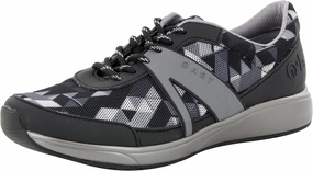 TRAQ by Alegria Qarma Womens Smart Walking Shoe
