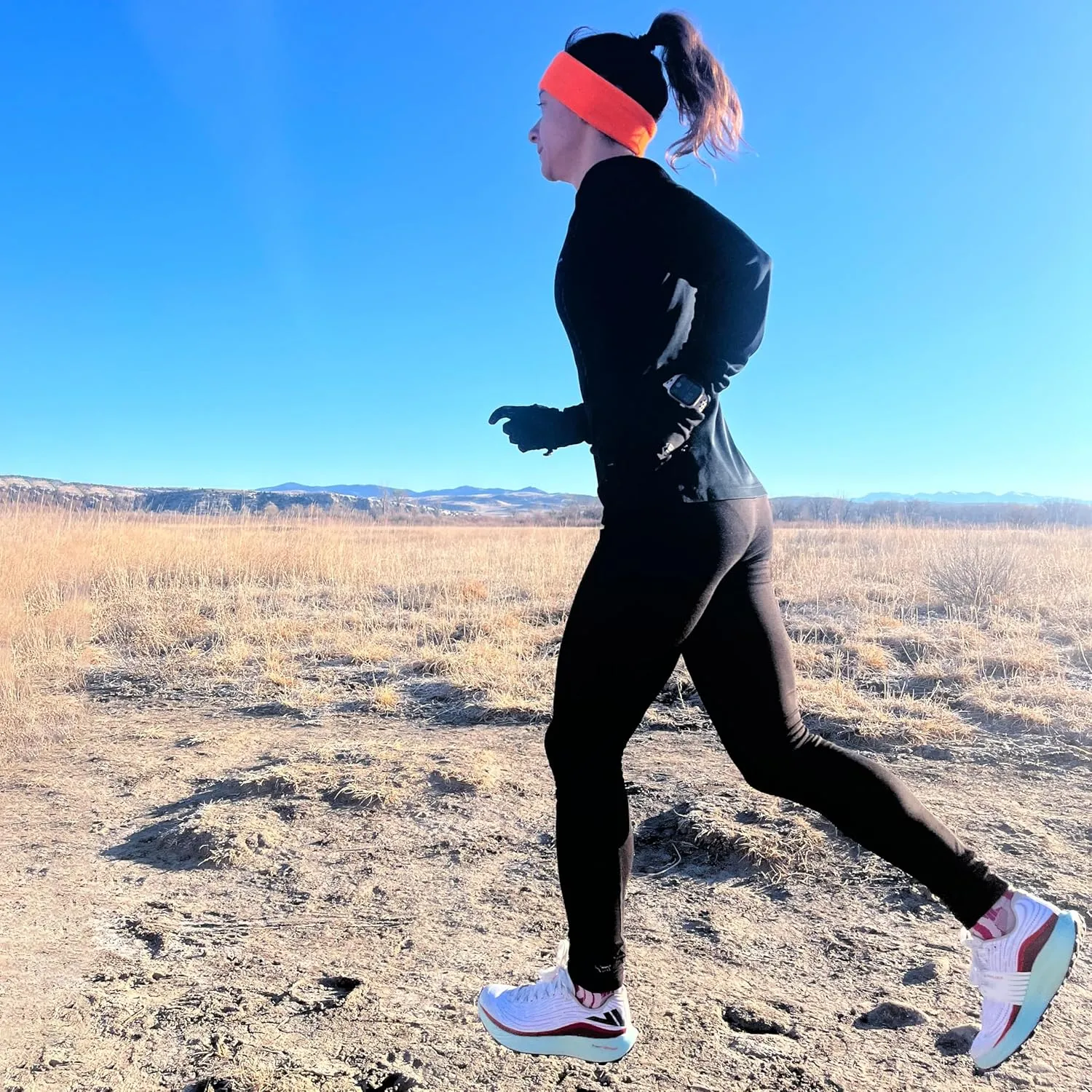 VJ Lightspeed - an Ultralight Racing Shoe, with a Light, Responsive and Comfortable Midsole with The Best Grip on The Planet